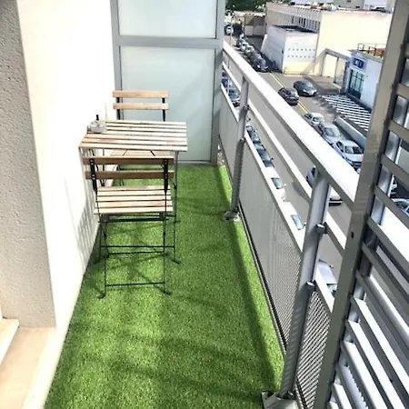 Le Peri Central Avec Balcon Saint-Etienne (Loire)